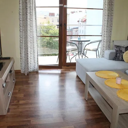 Konrad W Centrum 600 M Od Morza كولوبرزيغ