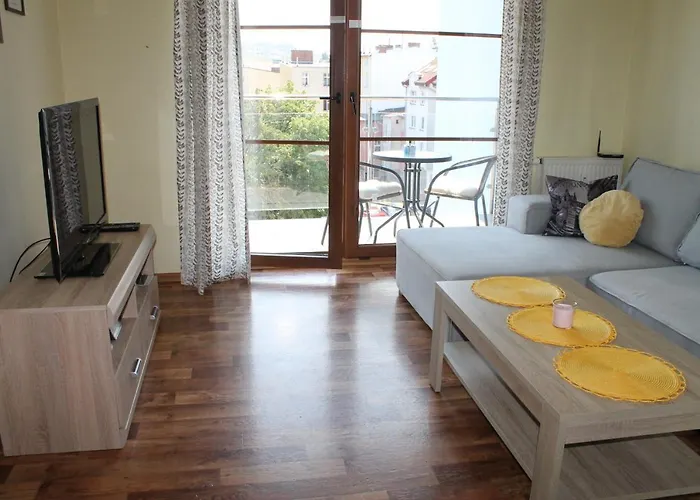 Konrad W Centrum 600 M Od Morza Kolberg